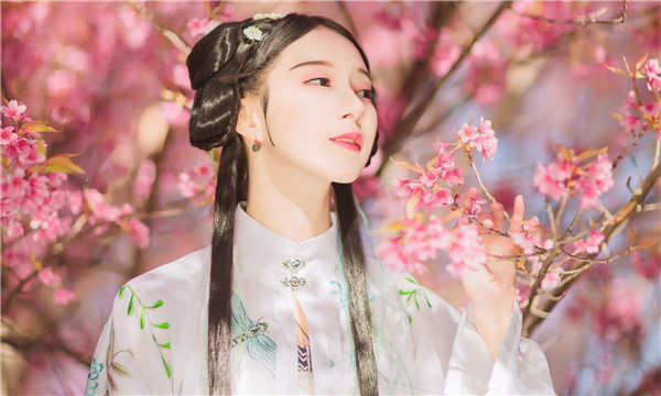 黄流镇供卵试管婴儿：助您实现家庭梦想的科学方案